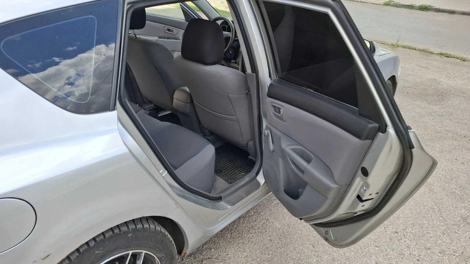 Mazda 3, снимка 10 - Автомобили и джипове - 56231765