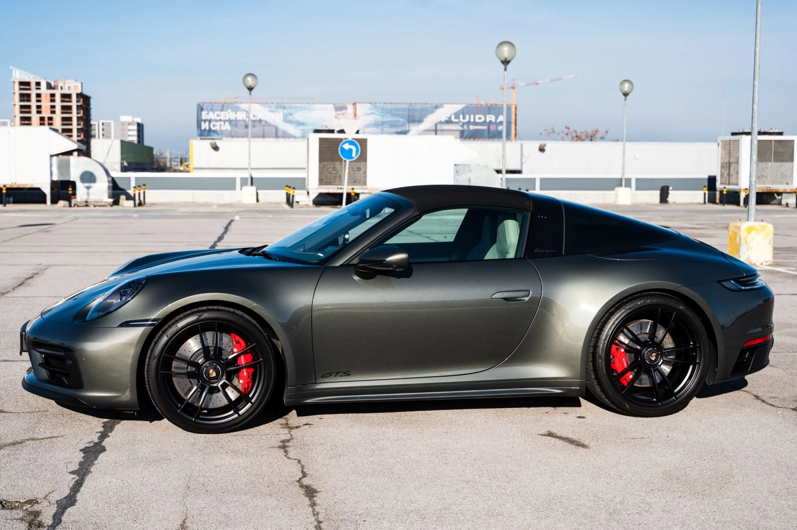 Porsche 911 Targa 4 GTS, снимка 8 - Автомобили и джипове - 56307921