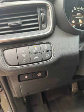 Kia Sorento 2.2CRDI 4WD Aut. GT Line, снимка 10