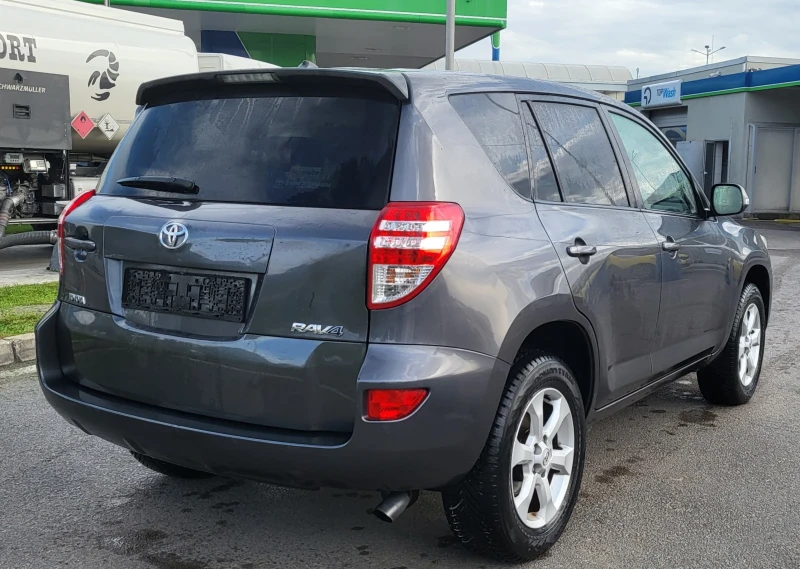 Toyota Rav4 2.2 D-4D 150к.с. 4X4 euro 5, снимка 1 - Автомобили и джипове - 47921035