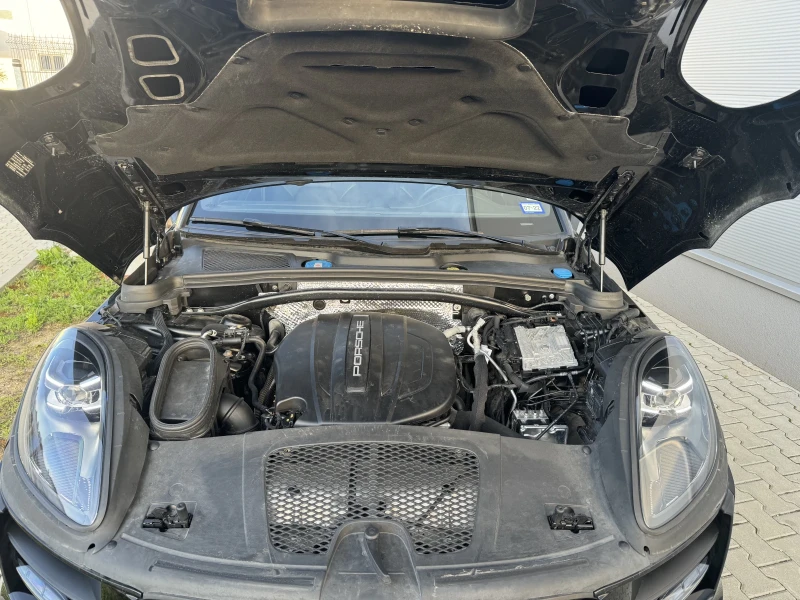 Porsche Macan 49500km, снимка 13 - Автомобили и джипове - 52395876