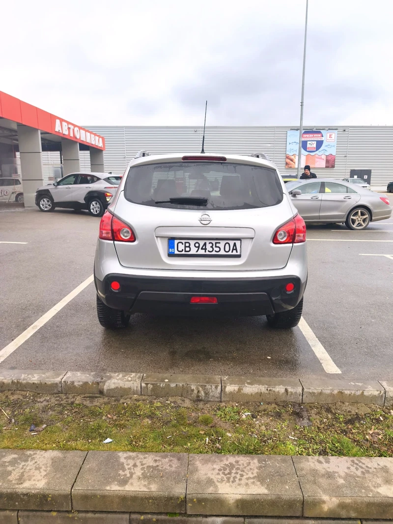Nissan Qashqai, снимка 4 - Автомобили и джипове - 53293124