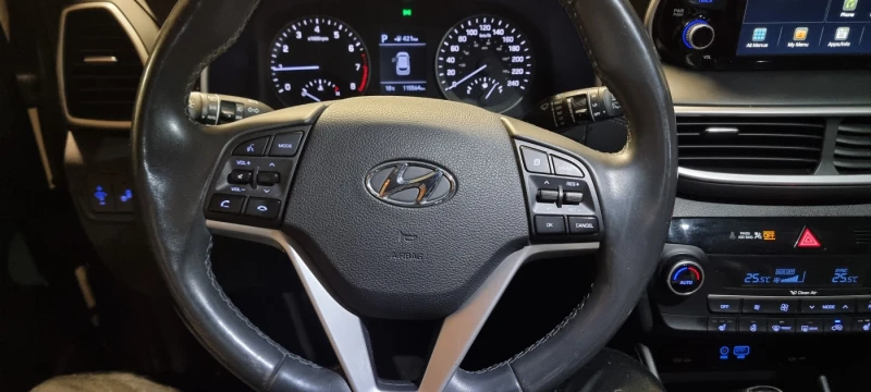 Hyundai Tucson 2.4 GDI, снимка 6 - Автомобили и джипове - 53487477