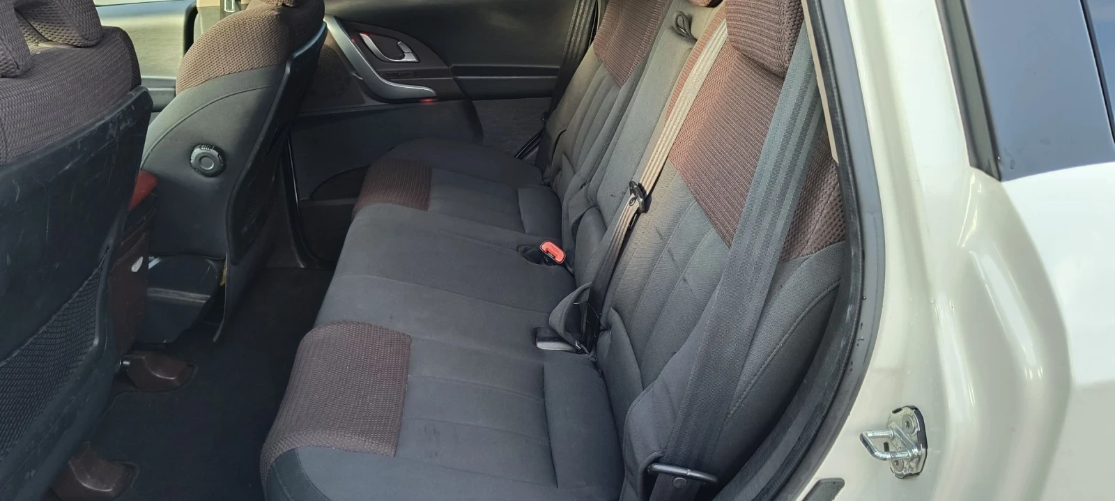 Mahindra XUV 500 2.2. 7  | Mobile.bg   11