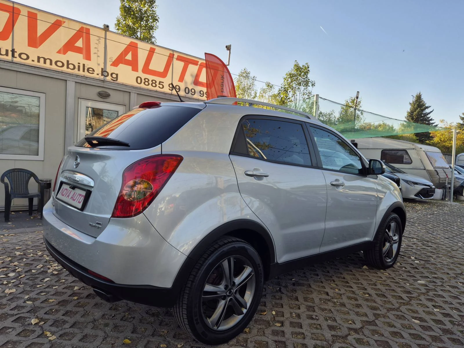 SsangYong Korando 2.0D-4x4-АВТОМАТИК - изображение 4