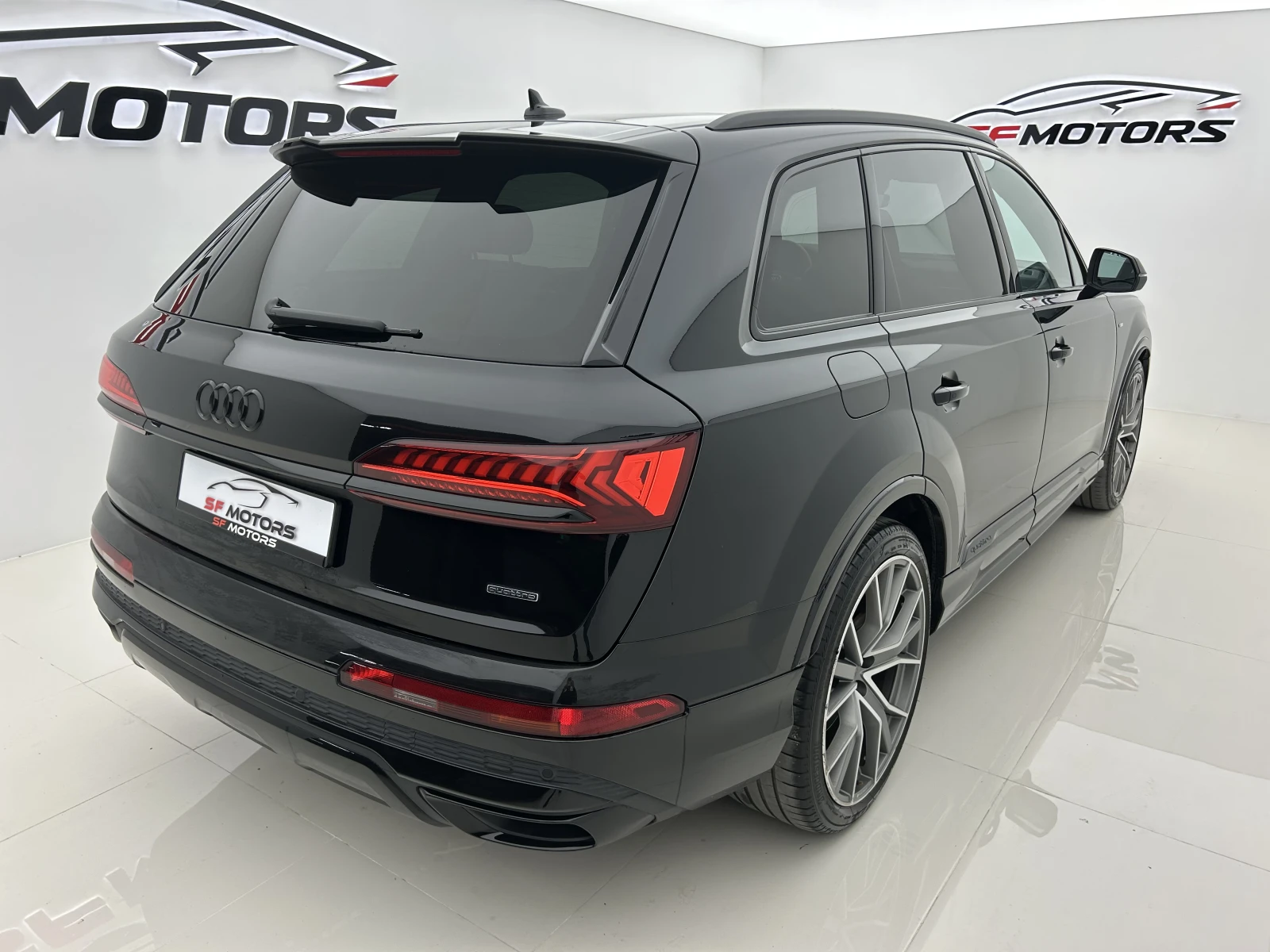 Audi Q7 55 TFSI* MATRIX* QUATRO* HEAD UP* PANO - изображение 6