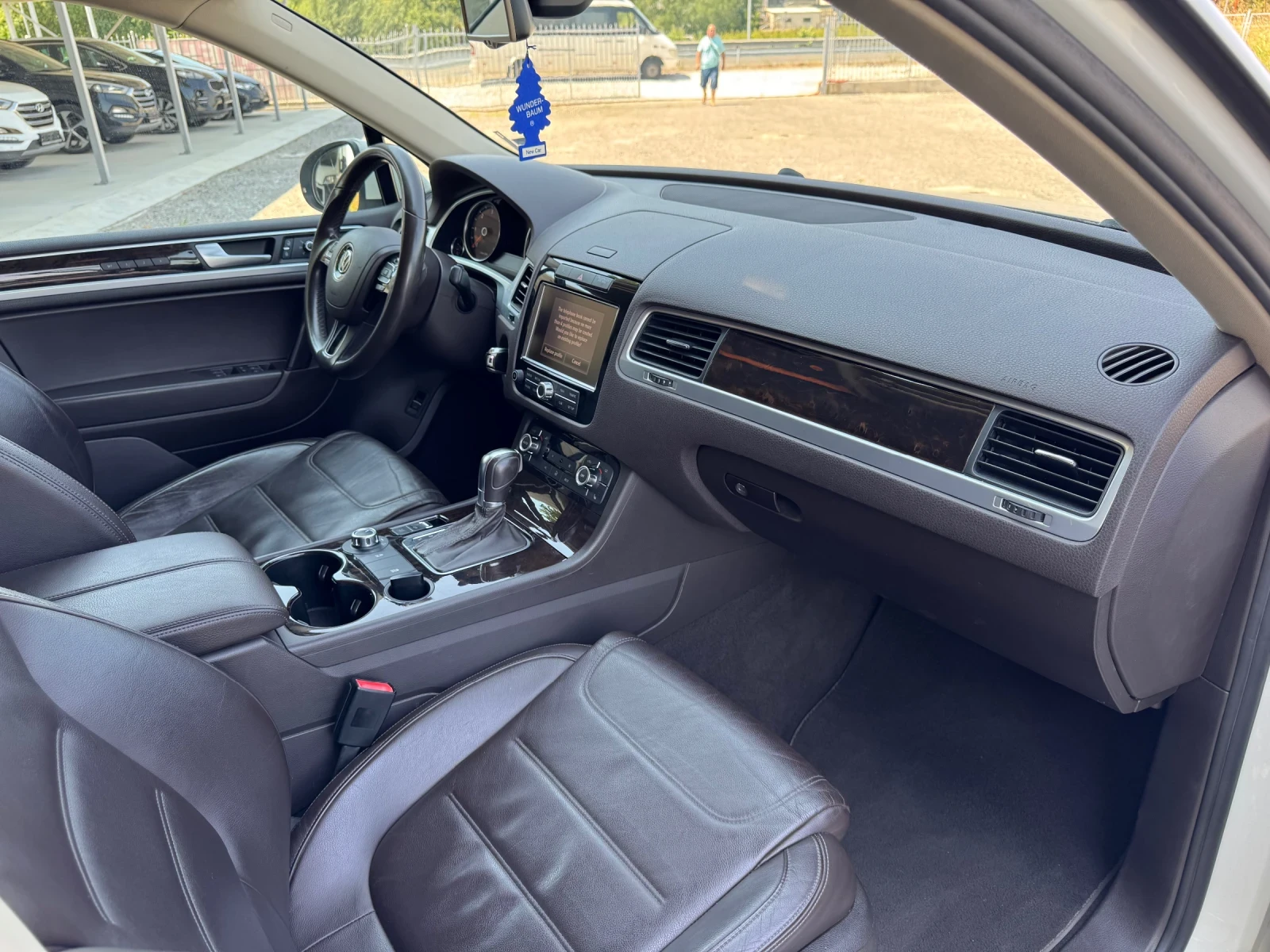 VW Touareg 3.0TDI 240.  | Mobile.bg   13