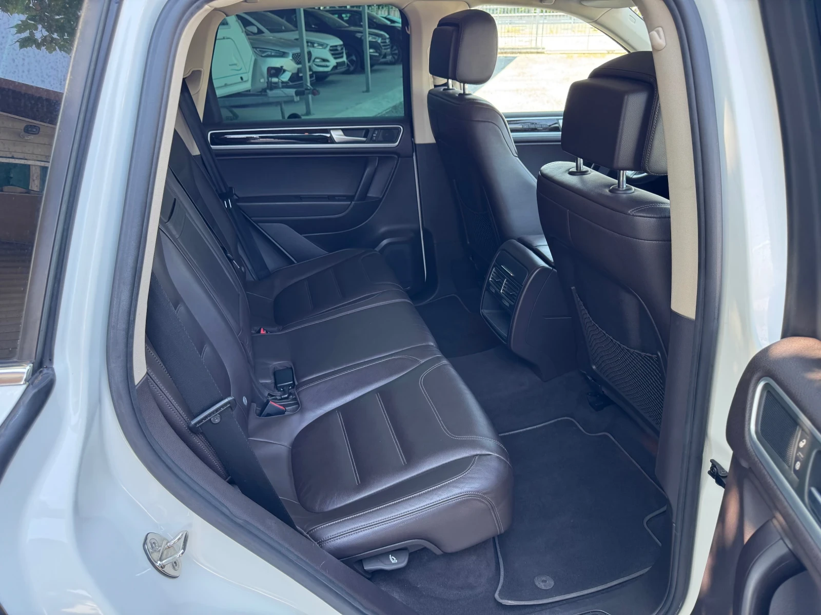 VW Touareg 3.0TDI 240.  | Mobile.bg   15