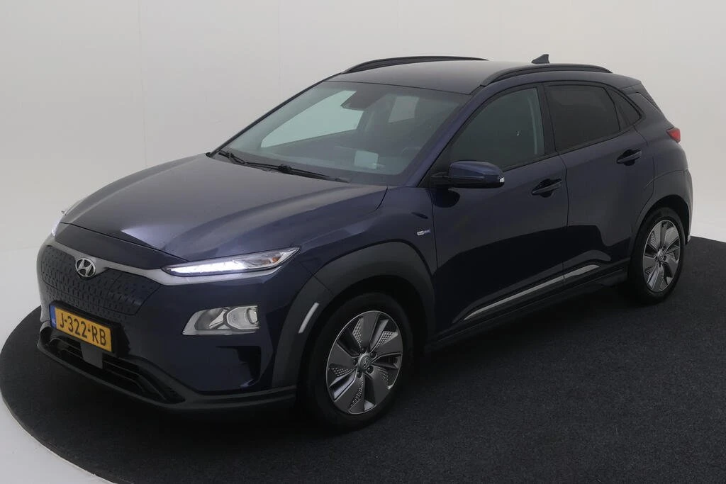 Hyundai Kona 64KWh/BLUELINK/HEADUP/FULL ASISTANCE | Mobile.bg   1