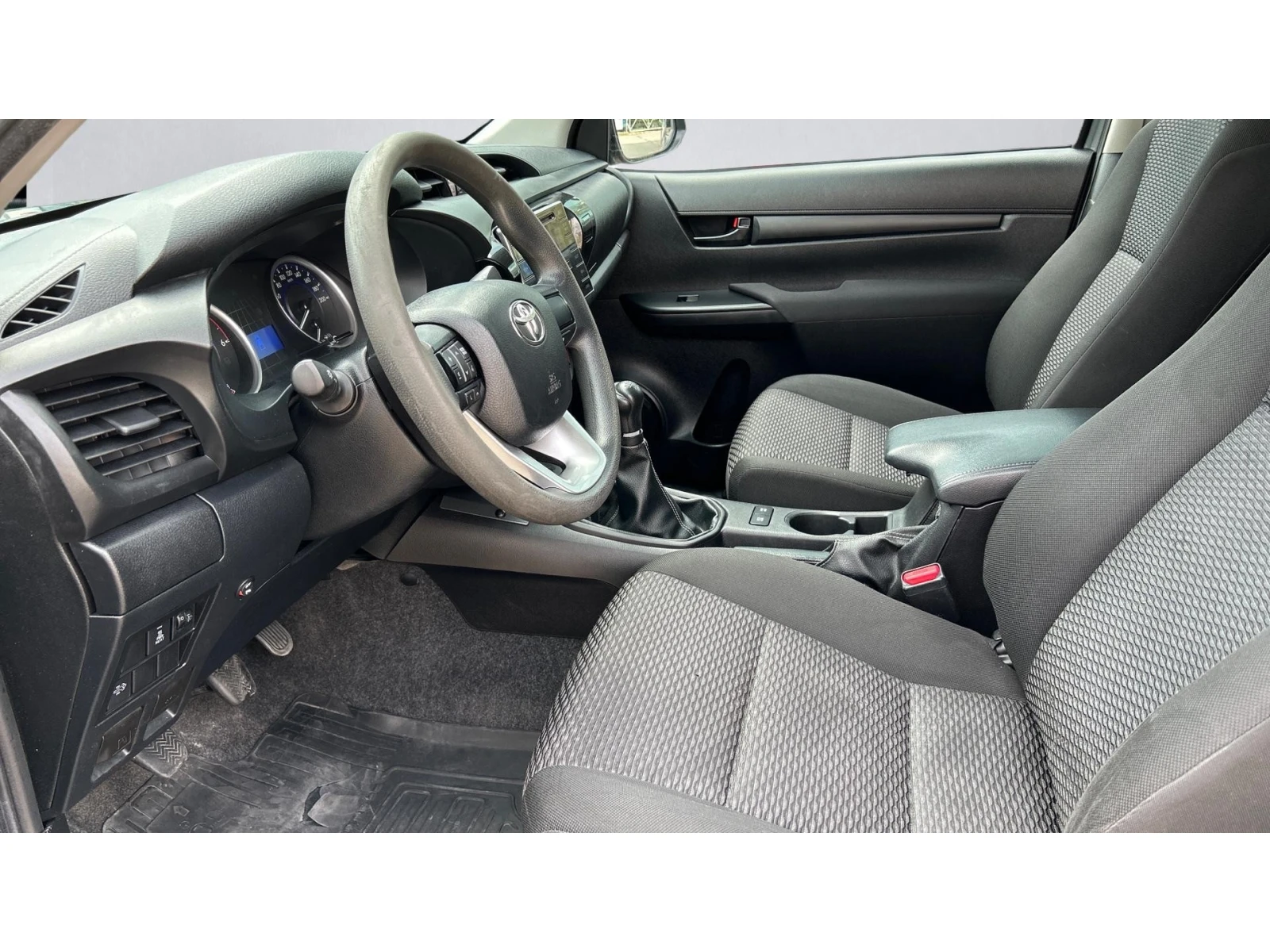 Toyota Hilux ������� ������ �� 340   | Mobile.bg � ����������� 12