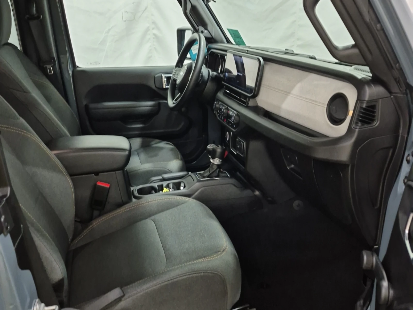 Jeep Wrangler Sport* 4X4* CARFAX* ���� ������*  | Mobile.bg � ����������� 8