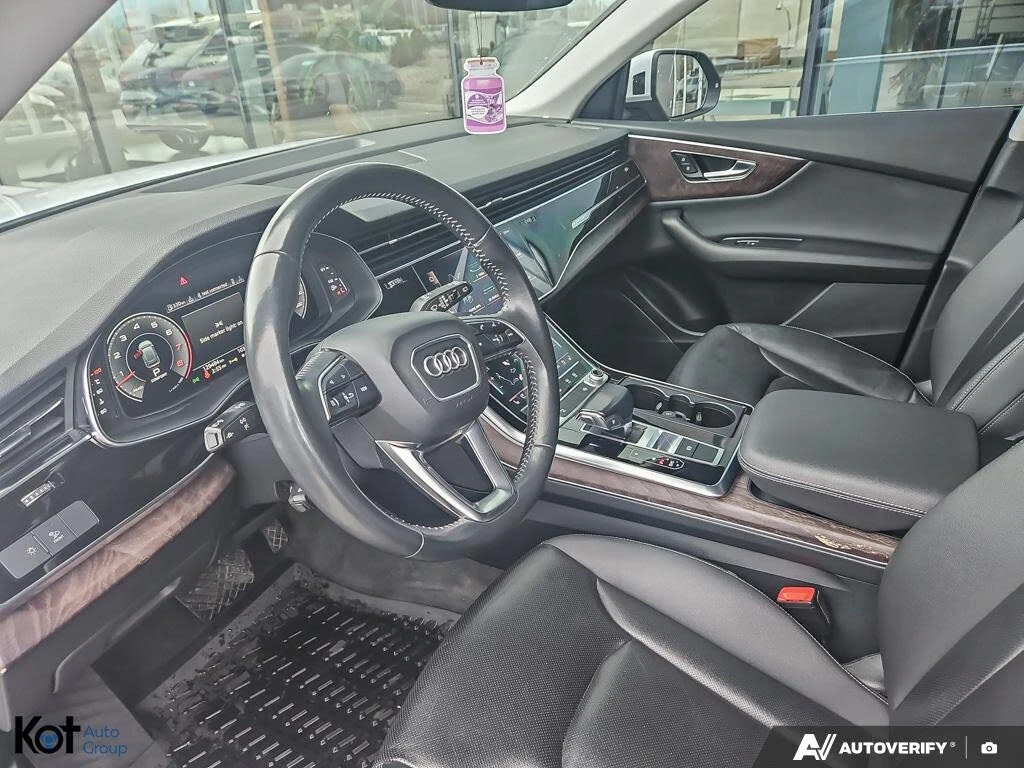 Audi Q8 QUATTRO* MATRIX* DISTRONIC* ОБДУХВАНЕ* 360* КАМЕРИ, снимка 9 - Автомобили и джипове - 54294007