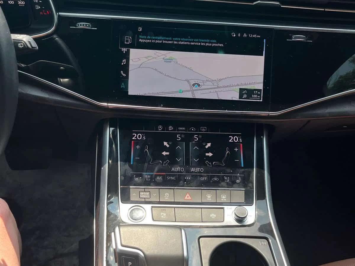 Audi Q7 * Progressiv * ОБДУХВАНЕ * 360 * PANO * CARFAX, снимка 9 - Автомобили и джипове - 54393633