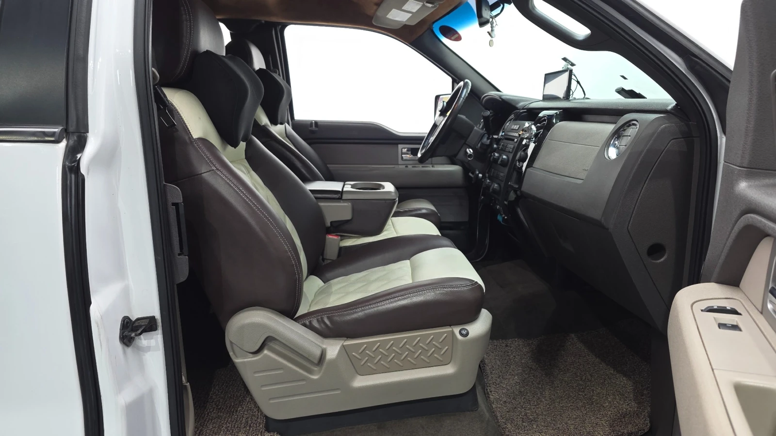 Ford F150 5.4L V8 | CAMERA | HEATED SEATS | DOUBLE CAB, снимка 14 - Автомобили и джипове - 54702991