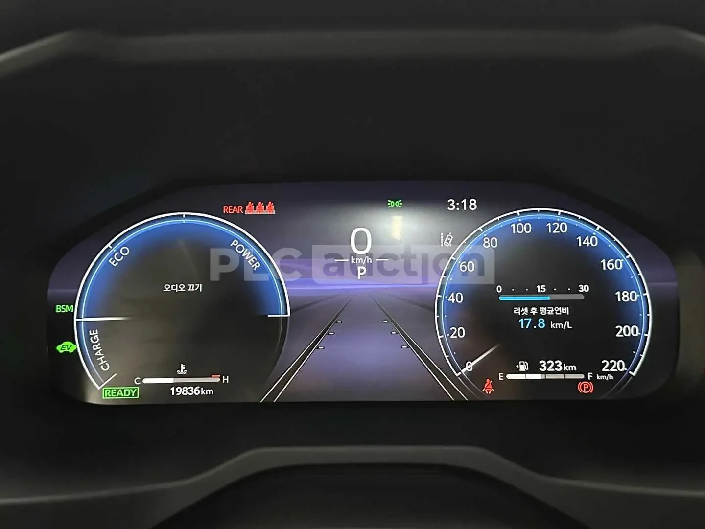 Toyota Rav4 Hybrid| КАМЕРА| ПОДГРЕВ| ВКЛ.ТЕХНОТЕСТ, снимка 7 - Автомобили и джипове - 54941375