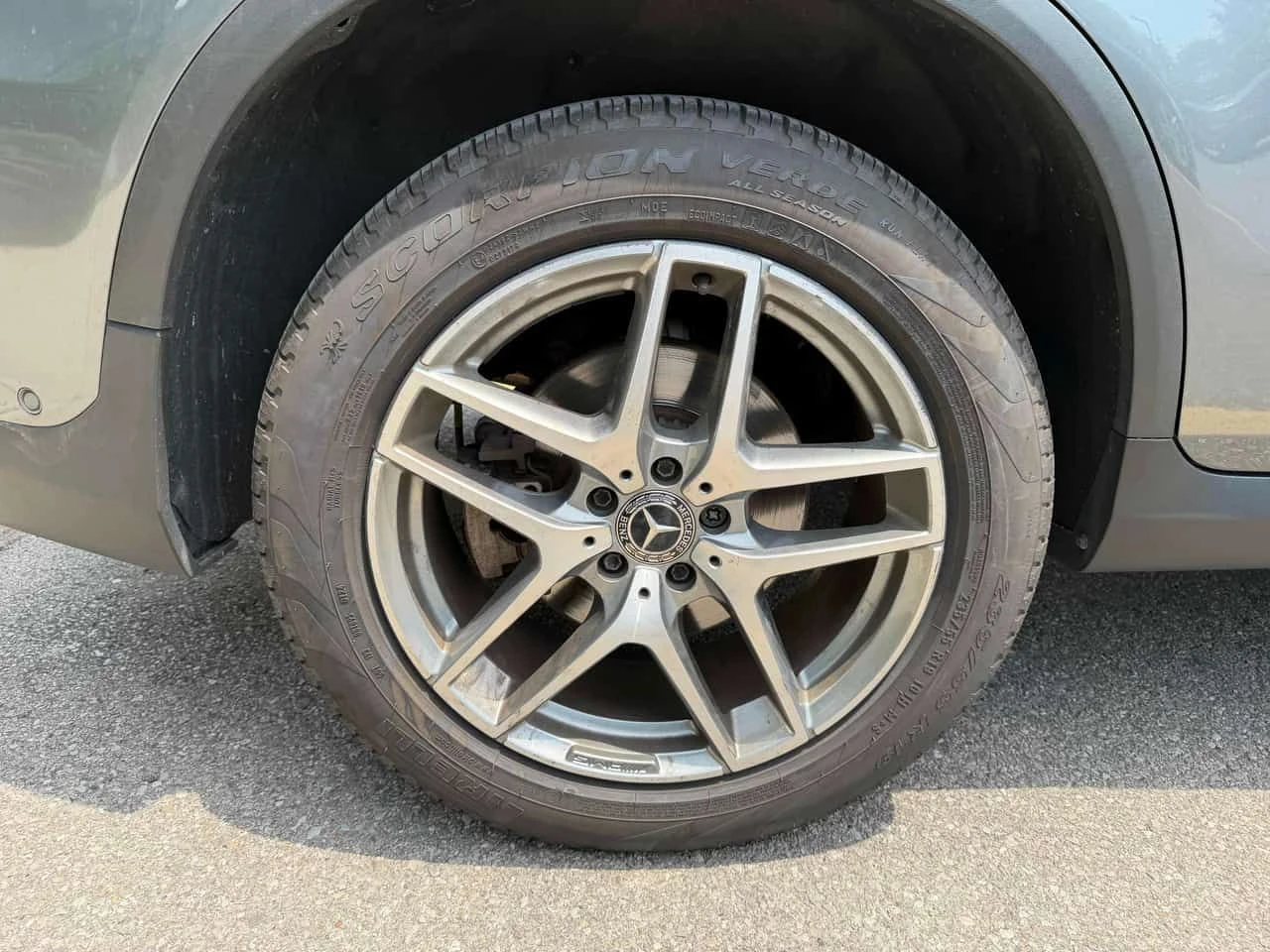 Mercedes-Benz GLC 350 | 350e | CARFAX | БЕЗ ПЪРВОНАЧАЛНА ВНОСКА, снимка 5 - Автомобили и джипове - 55106110