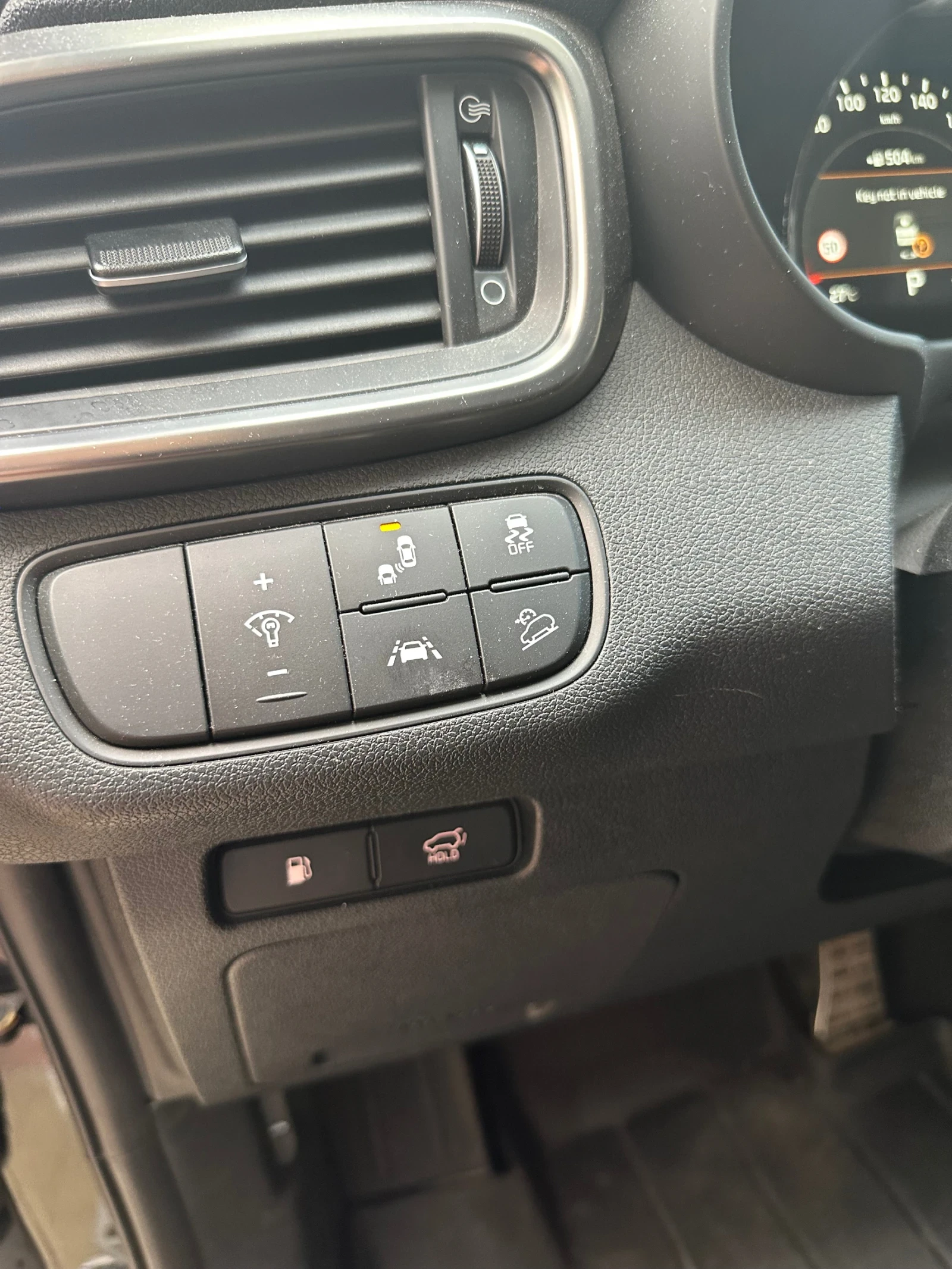 Kia Sorento 2.2CRDI 4WD Aut. GT Line, снимка 10 - Автомобили и джипове - 55318438