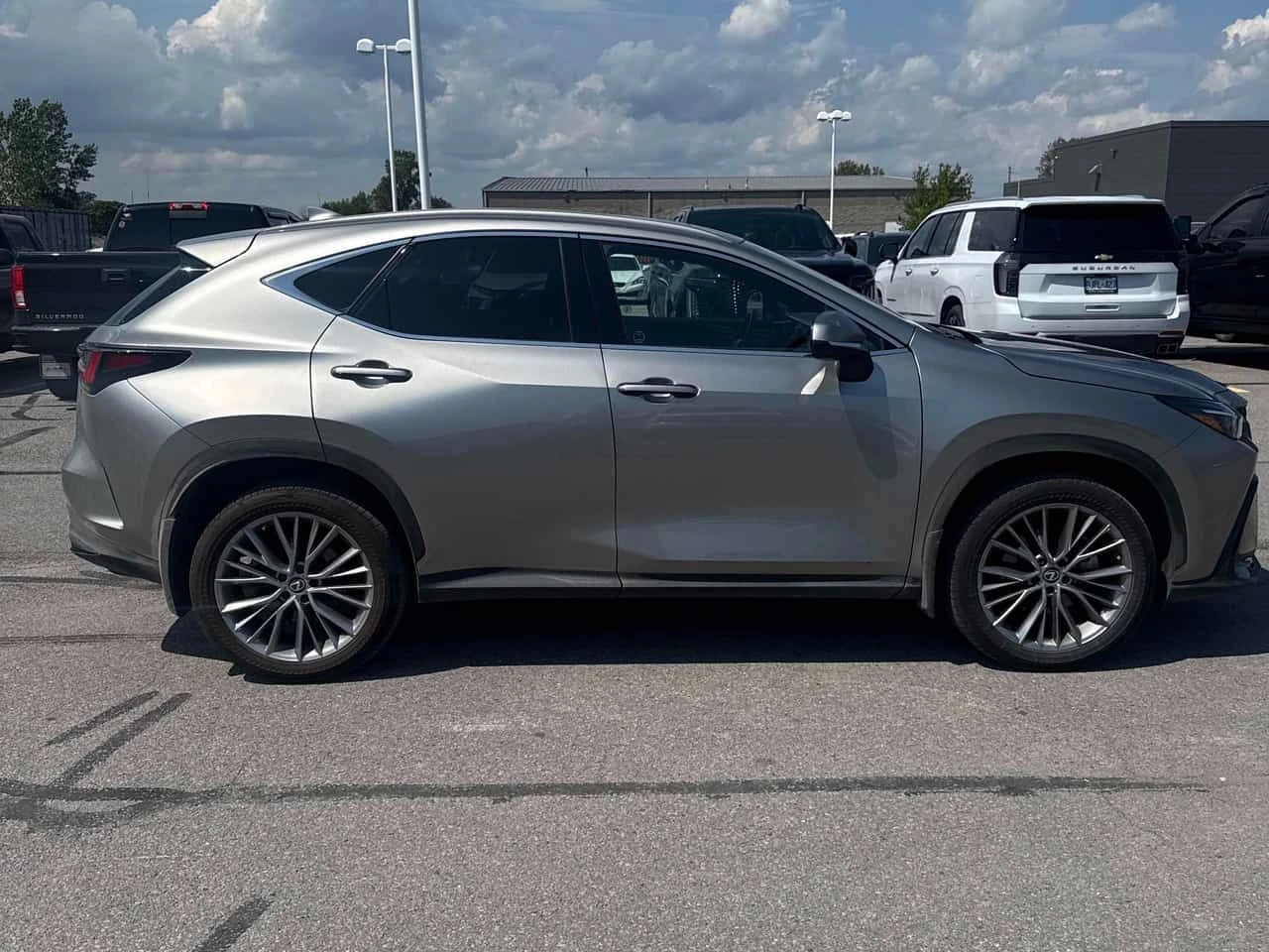 Lexus NX 350h * CARFAX * ОПЦИЯ ЗА ФИНАНСИРАНЕ * , снимка 12 - Автомобили и джипове - 55580658
