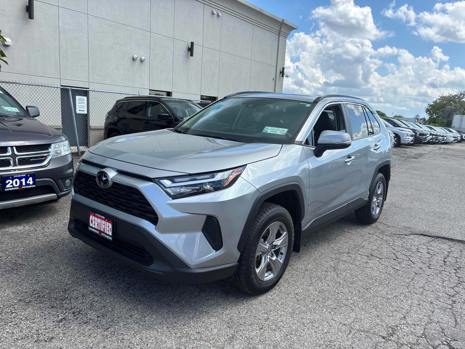 Toyota Rav4 XLE| 2 КЛЮЧА| ЗАДНА КАМЕРА| ПАНОРАМА| KEYLESS| 