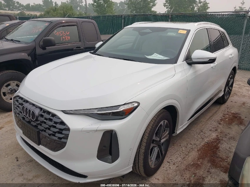 Audi Q5 2025 PRESTIGE 2.0TFSI, снимка 2 - Автомобили и джипове - 55801343