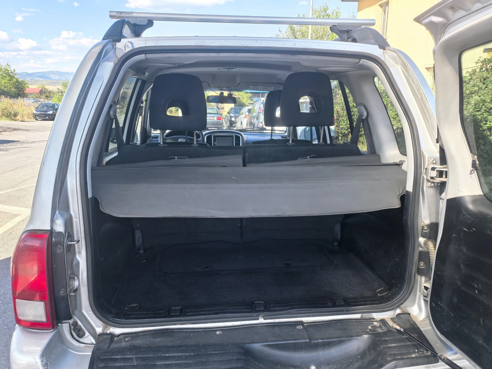 Suzuki Grand vitara 2.0HDI, снимка 12 - Автомобили и джипове - 56123905