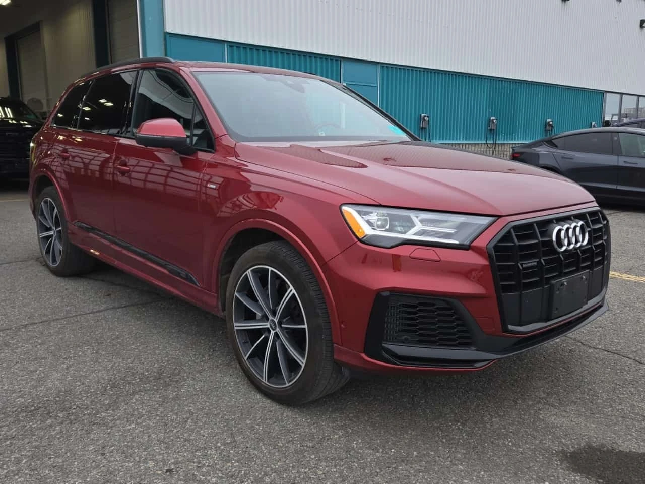 Audi Q7 * 55 TFSI * S-Line * Progressiv * CARFAX * , снимка 2 - Автомобили и джипове - 56277945