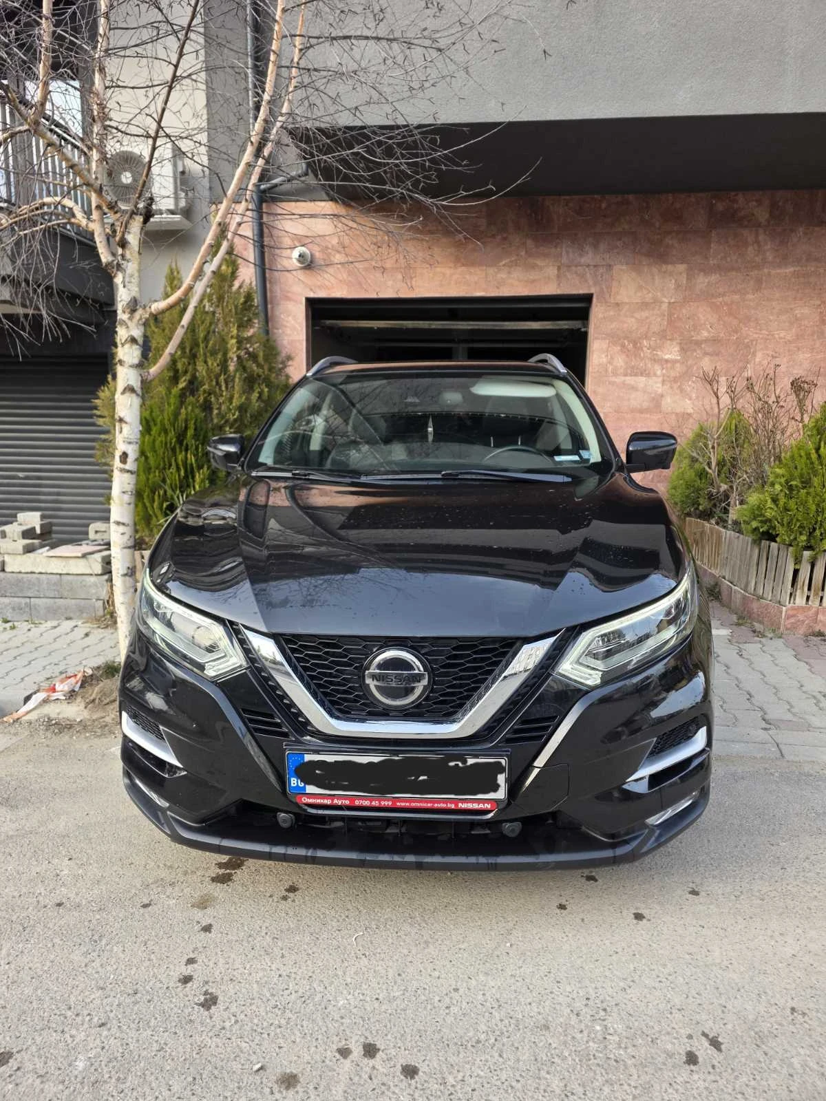 Nissan Qashqai, снимка 2 - Автомобили и джипове - 56529273