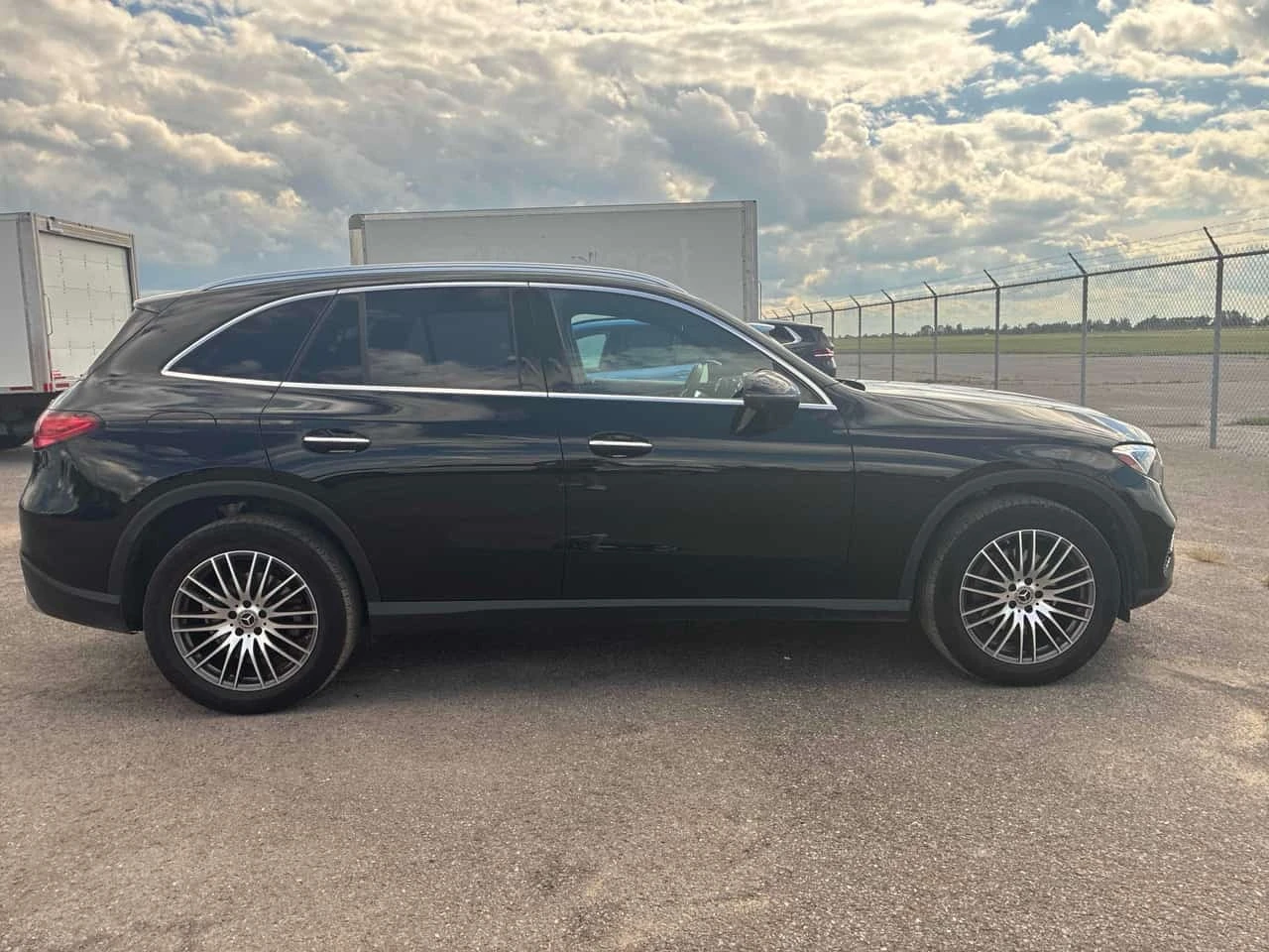 Mercedes-Benz GLC 300 4MATIC | CARFAX | ��� ��������� | Mobile.bg � ����������� 4