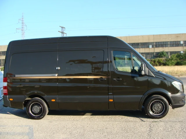 Mercedes-Benz Sprinter 311 2.2, снимка 3 - Бусове и автобуси - 37540358