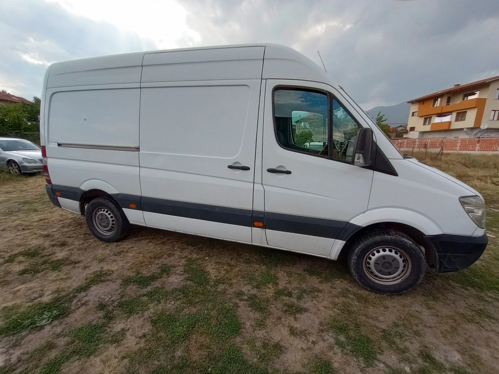 Mercedes-Benz Sprinter 212 2.9/129k. - изображение 4