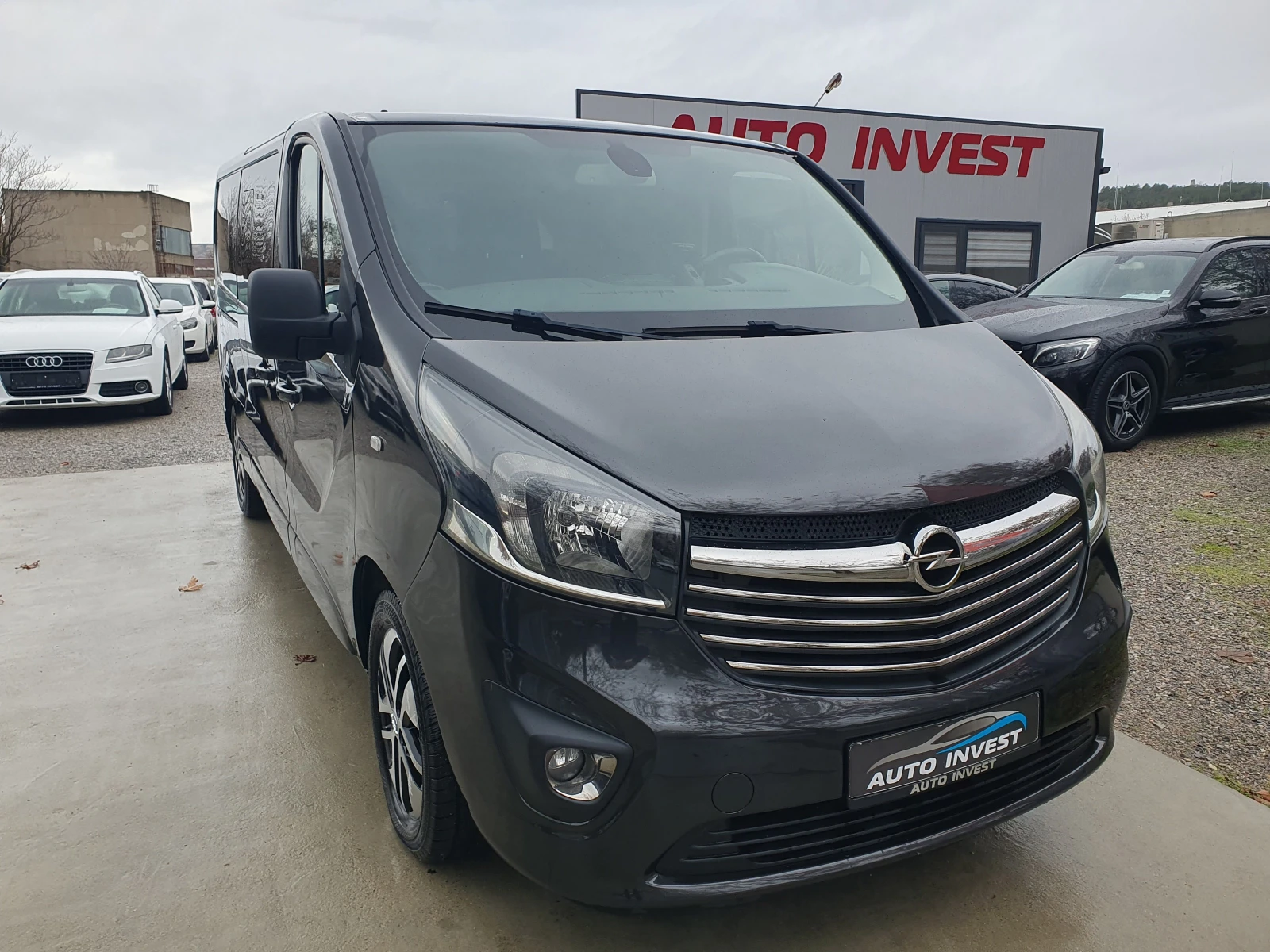 Opel Vivaro 8 MECTA