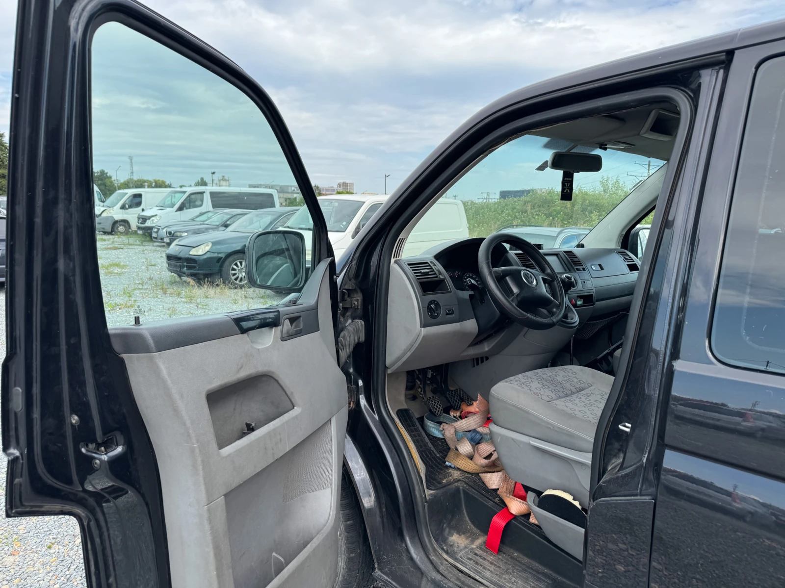 VW Transporter, снимка 8 - Бусове и автобуси - 55443466