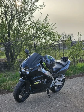 Обява за продажба на Yamaha YZF-R1 ~2 600 лв. - изображение 1