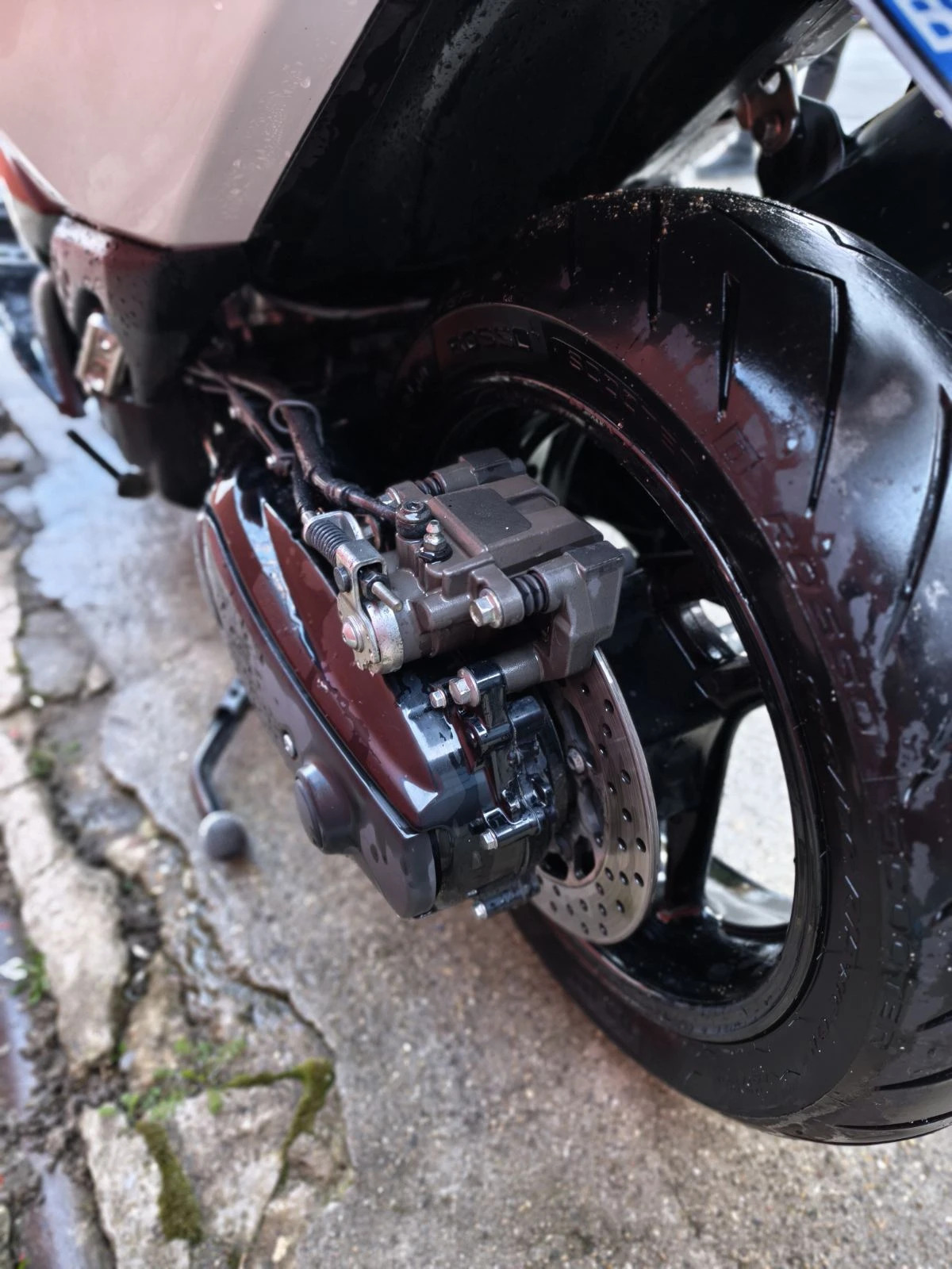 Yamaha T-max 500i-2011г. последен  - изображение 10