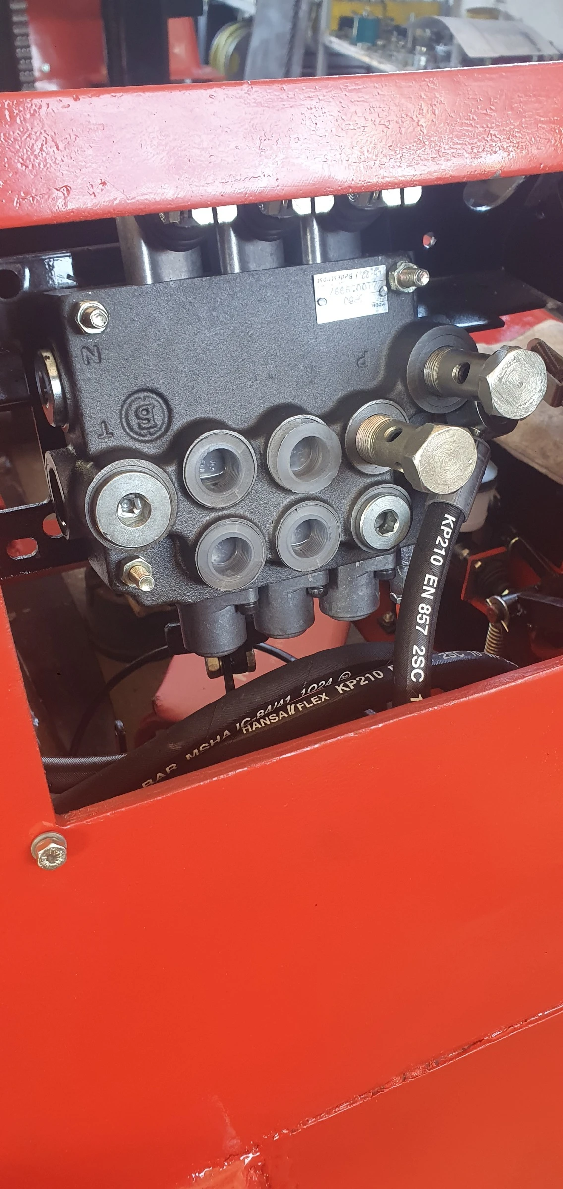  BT 3.  | Mobile.bg   16