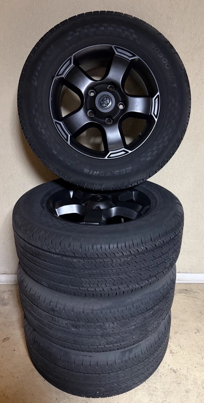 Гуми с джанти Други 285/60R18