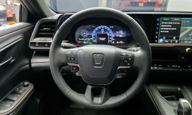 Toyota Crown * CROSSOVER* HYBRID* 4WD* КОЖА* ПОДГРЕВ* ОБДУХВАНЕ, снимка 12
