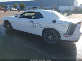 Dodge Challenger 6.4L V-8 , 485HP Rear Wheel Drive, снимка 10