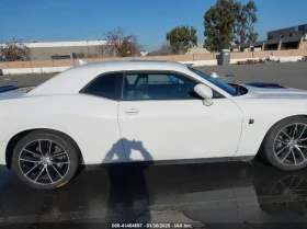 Dodge Challenger 6.4L V-8 , 485HP Rear Wheel Drive, снимка 5