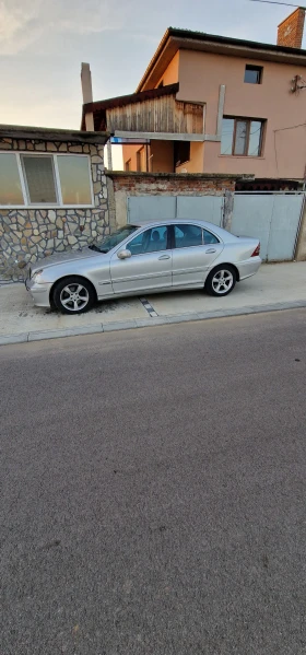 Mercedes-Benz C 270 | Mobile.bg    4
