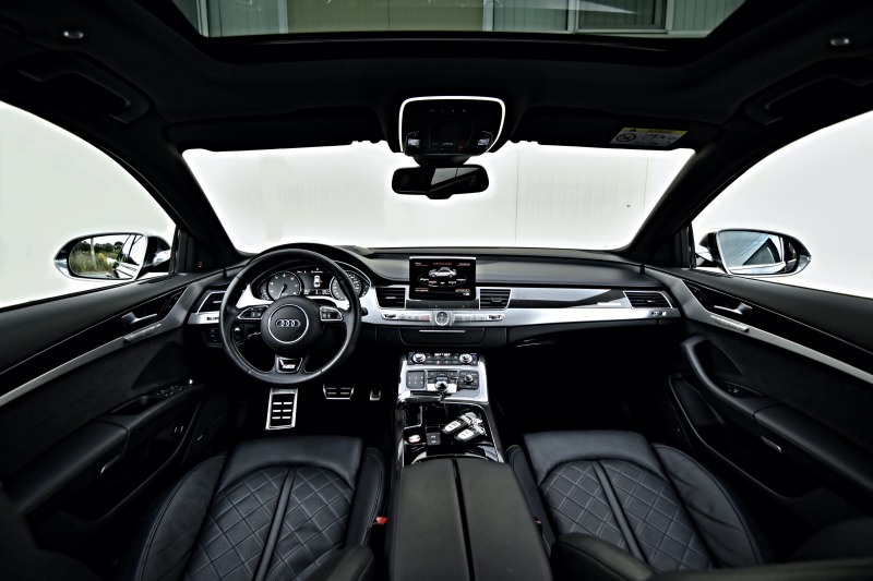 Audi S8 4.0 V8T MATRIX 21 PANO 360 EXCLUSIVE  FULL CARBON, снимка 7 - Автомобили и джипове - 46360131