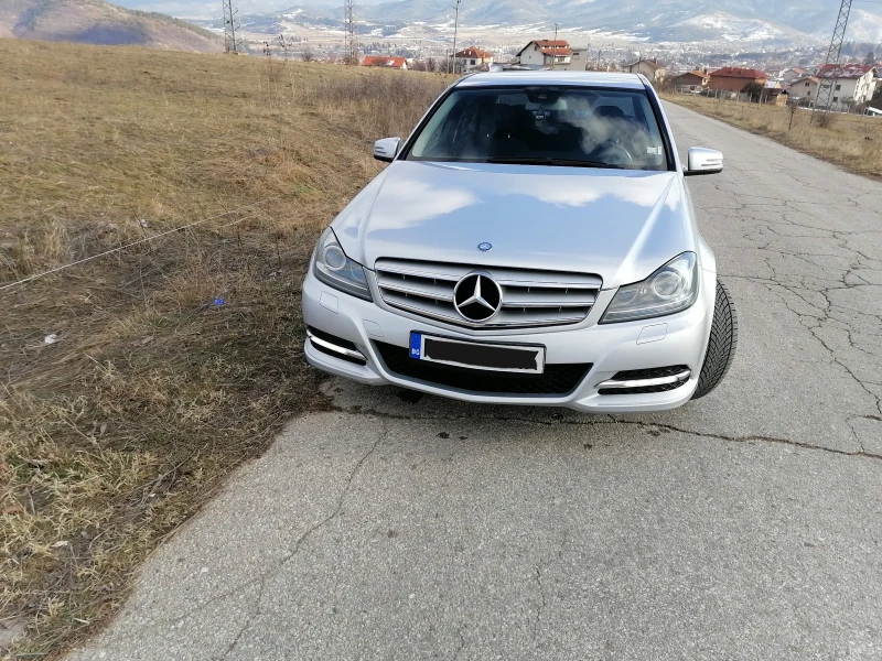 Mercedes-Benz C 200 BlueEfficiency, снимка 1 - Автомобили и джипове - 47140035