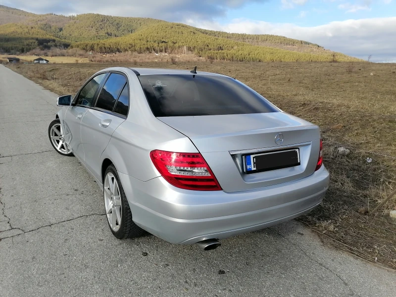 Mercedes-Benz C 200 BlueEfficiency, снимка 3 - Автомобили и джипове - 47140035