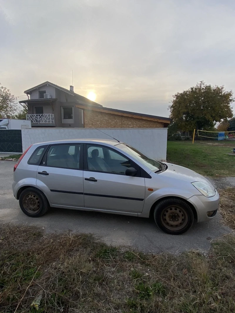 Ford Fiesta, снимка 3 - Автомобили и джипове - 47765977