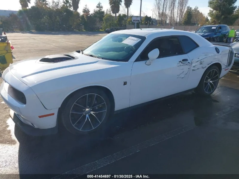 Dodge Challenger 6.4L V-8 , 485HP Rear Wheel Drive, снимка 2 - Автомобили и джипове - 49062782