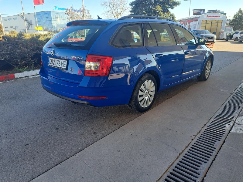 Skoda Octavia, снимка 3 - Автомобили и джипове - 49379790