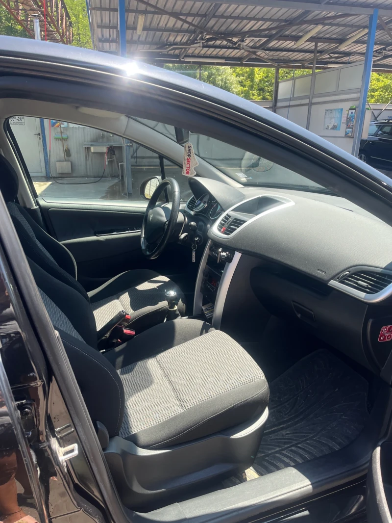 Peugeot 207, снимка 5 - Автомобили и джипове - 50787702