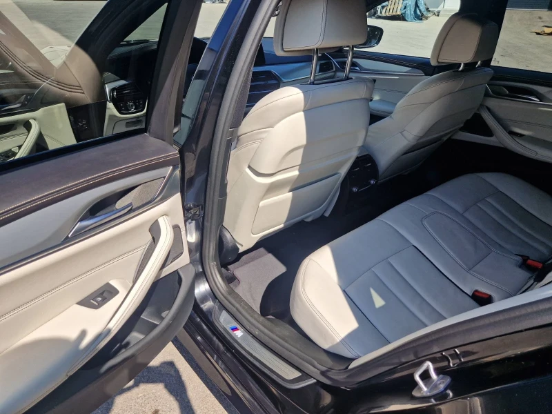 BMW 540 Bmw 540d x-drive M, снимка 10 - Автомобили и джипове - 51242631