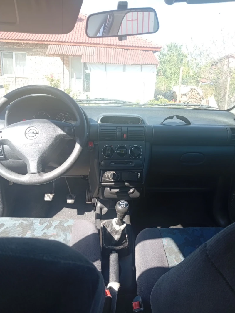Opel Corsa 1.2 бензин , снимка 9 - Автомобили и джипове - 51807193