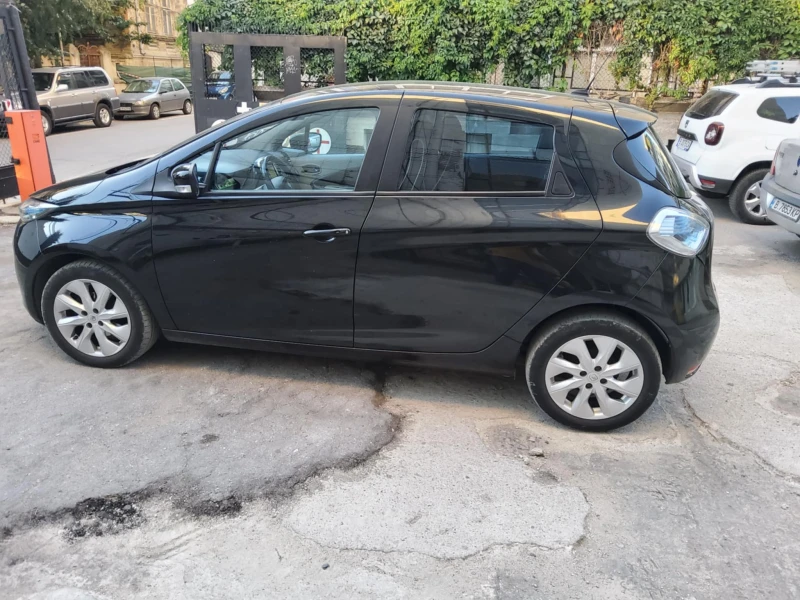 Renault Zoe INTENS, CAMERA, снимка 3 - Автомобили и джипове - 51953946
